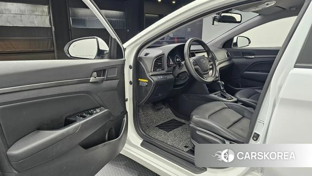 Hyundai Avante AD id 4596255 из Кореи 29
