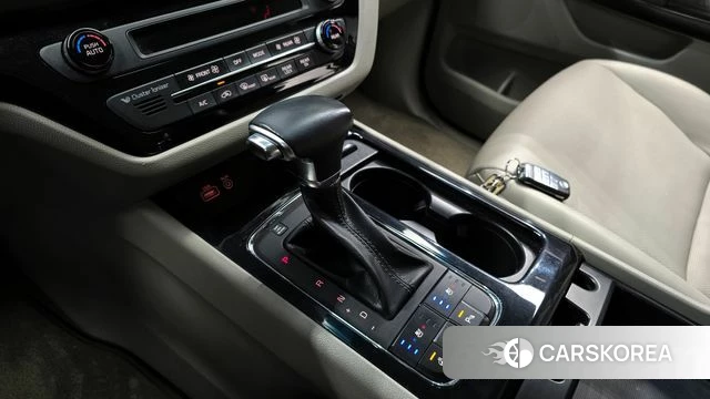 Kia All New Carnival id 3867477 из Кореи 19