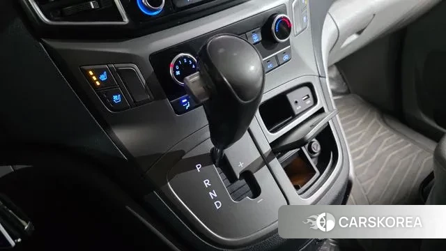 Hyundai The New Grand Starex id 3661902 из Кореи 19