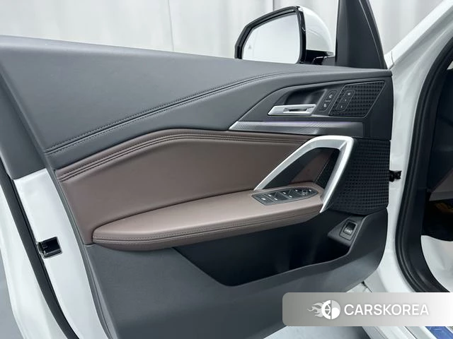 BMW X1 id 4278077 из Китая 21