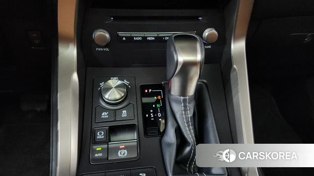 Lexus NX300h id 4377713 из Кореи 37