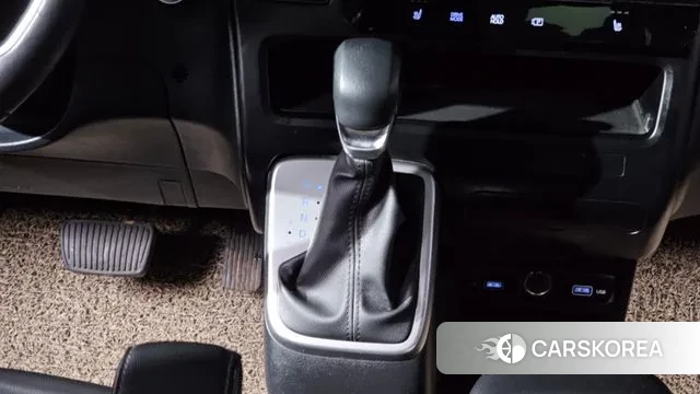 Hyundai Staria id 3701648 из Кореи 19