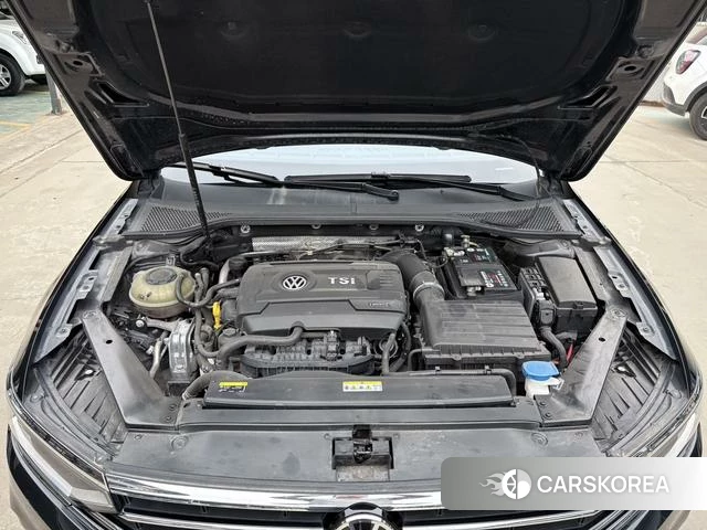 Volkswagen Magotan id 4210605 из Китая 17