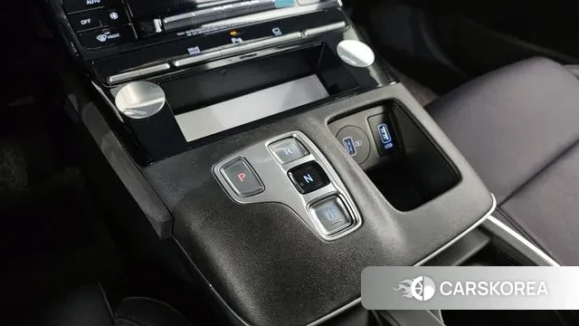 Hyundai The New Grandeur IG id 3300820 из Кореи 19