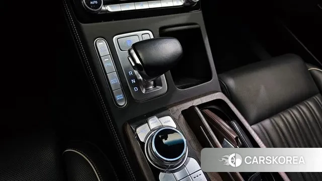 Genesis G90 id 3275293 из Кореи 19