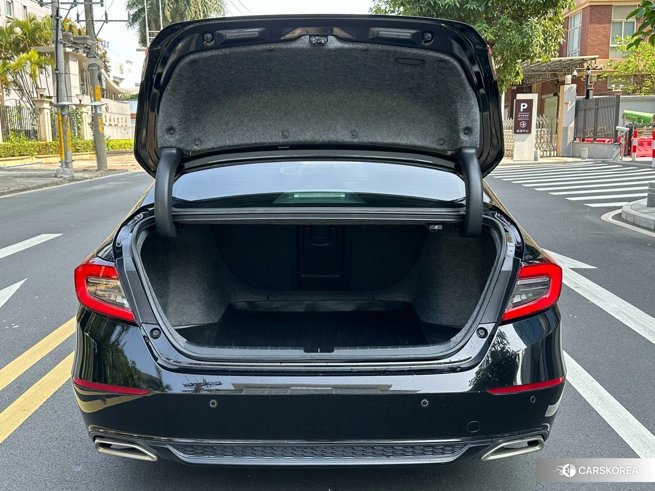 Honda Accord id 4473970 из Китая 16