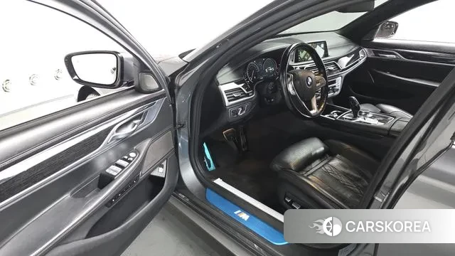 BMW 7 Series (G11) id 3742596 из Кореи 19