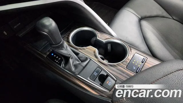 Toyota Camry (XV70) id 2694423 из Кореи 19