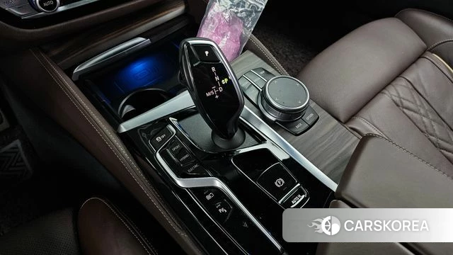 BMW 5 Series (G30) id 4535658 из Кореи 19