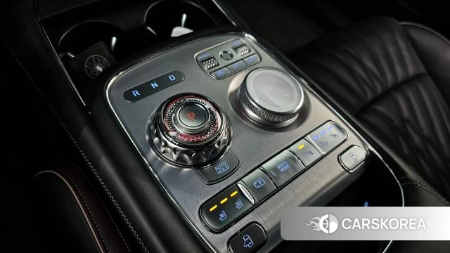 Genesis G90 (RS4) id 3897378 из Кореи 19