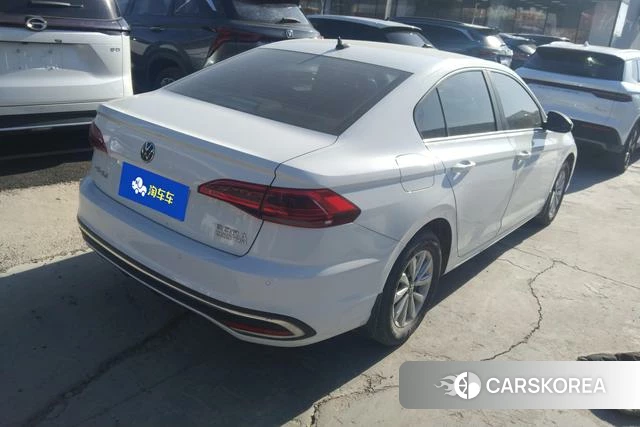 Volkswagen Bora id 4336034 из Китая 16