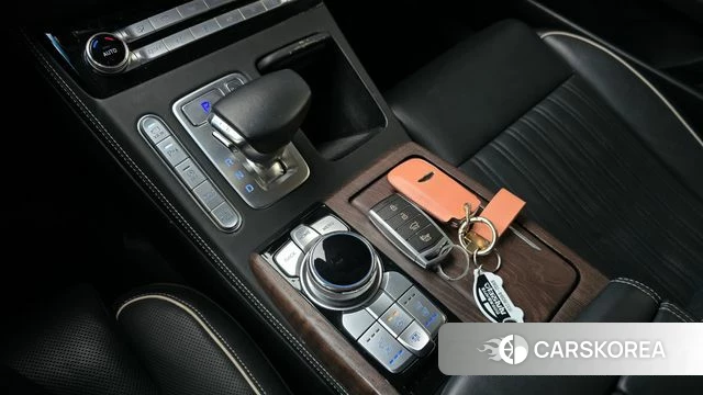 Genesis G90 id 4268527 из Кореи 19