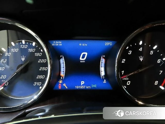 Maserati Quattroporte id 4390343 из Кореи 19