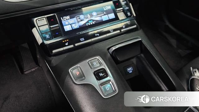 Hyundai The New Grandeur IG Hybrid id 4687809 из Кореи 29