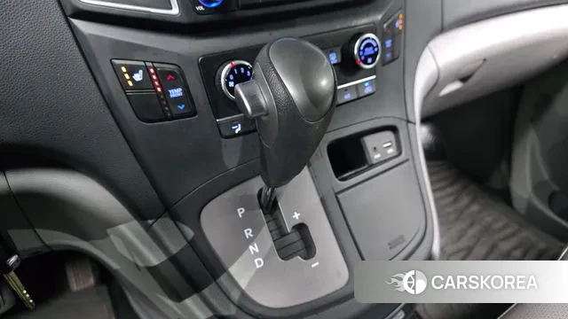 Hyundai The New Grand Starex id 3428700 из Кореи 19