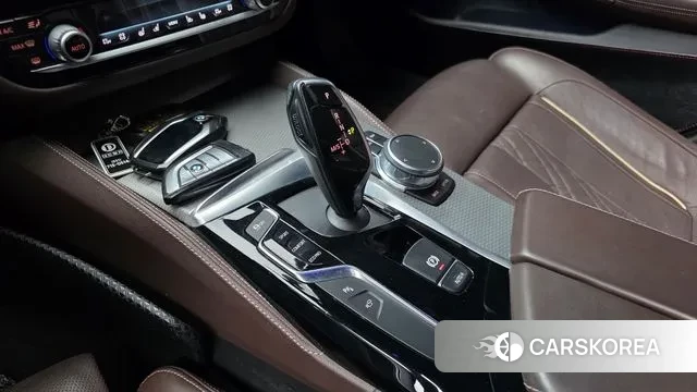 BMW 5 Series (G30) id 3568764 из Кореи 19