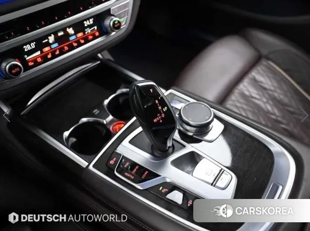 BMW 7 Series (G11) id 3524967 из Кореи 19