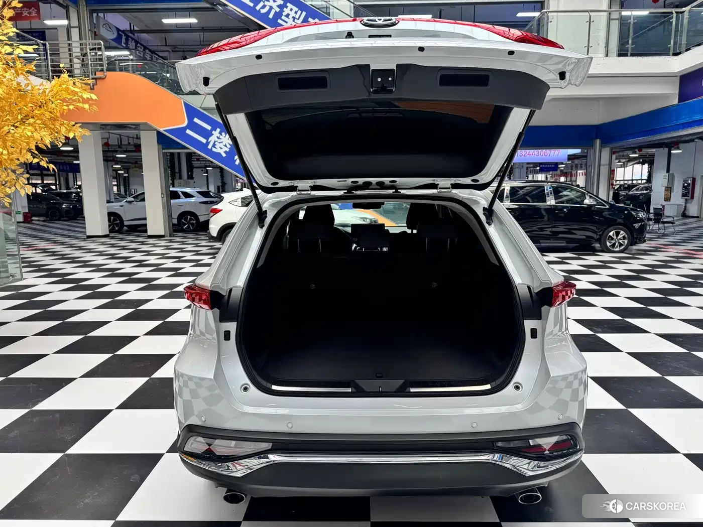 Toyota Harrier id 4546478 из Китая 17