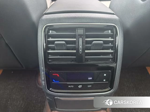 Volkswagen Magotan id 4263856 из Китая 15