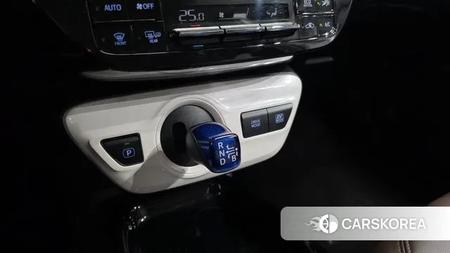 Toyota Prius 4th Generation id 3484894 из Кореи 19