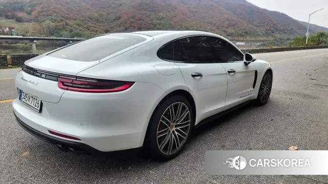 Porsche Panamera (971) id 3363118 из Кореи 13