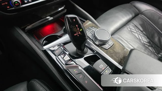 BMW 6 Series GT (G32) id 3917498 из Кореи 19