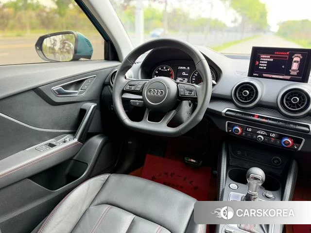 Audi Q2L id 4374712 из Китая 18