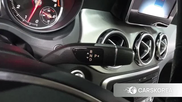 Mercedes-Benz GLA-Class X156 id 3004633 из Кореи 19