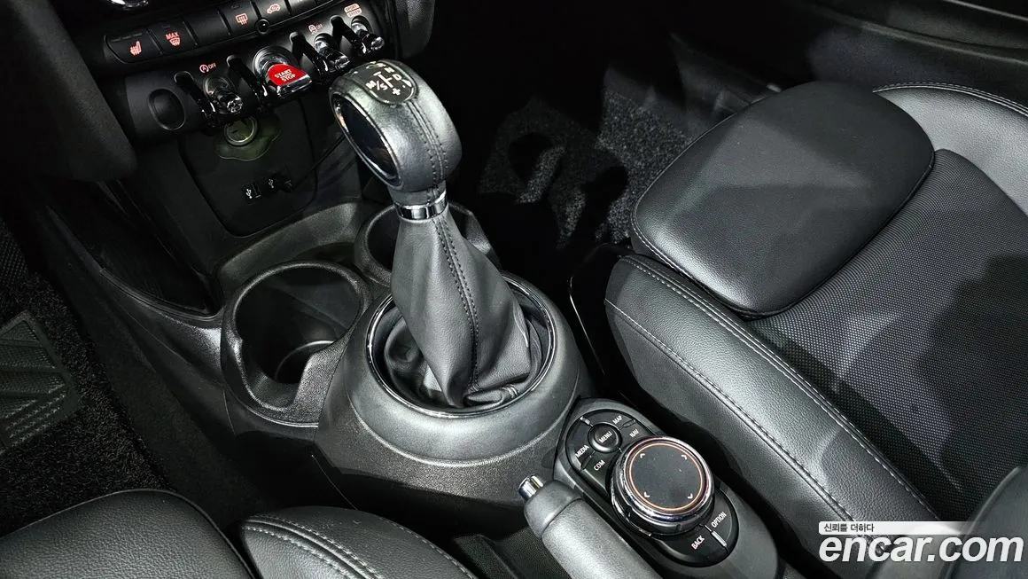 Mini Cooper Convertible id 1837662 из Кореи 13