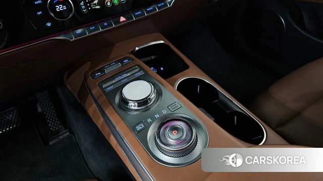 Genesis GV70 id 3819676 из Кореи 19