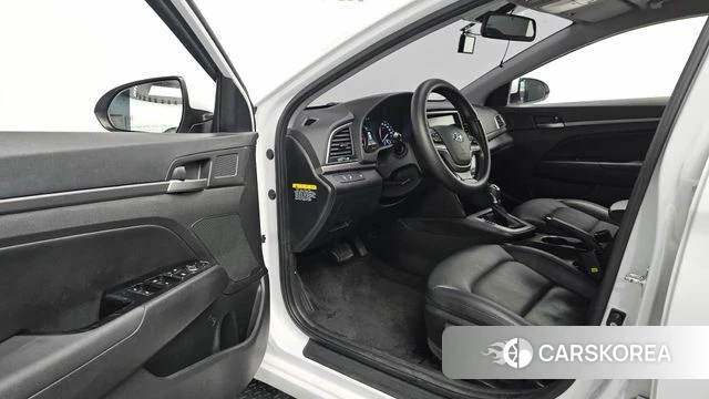 Hyundai Avante AD id 4605514 из Кореи 29