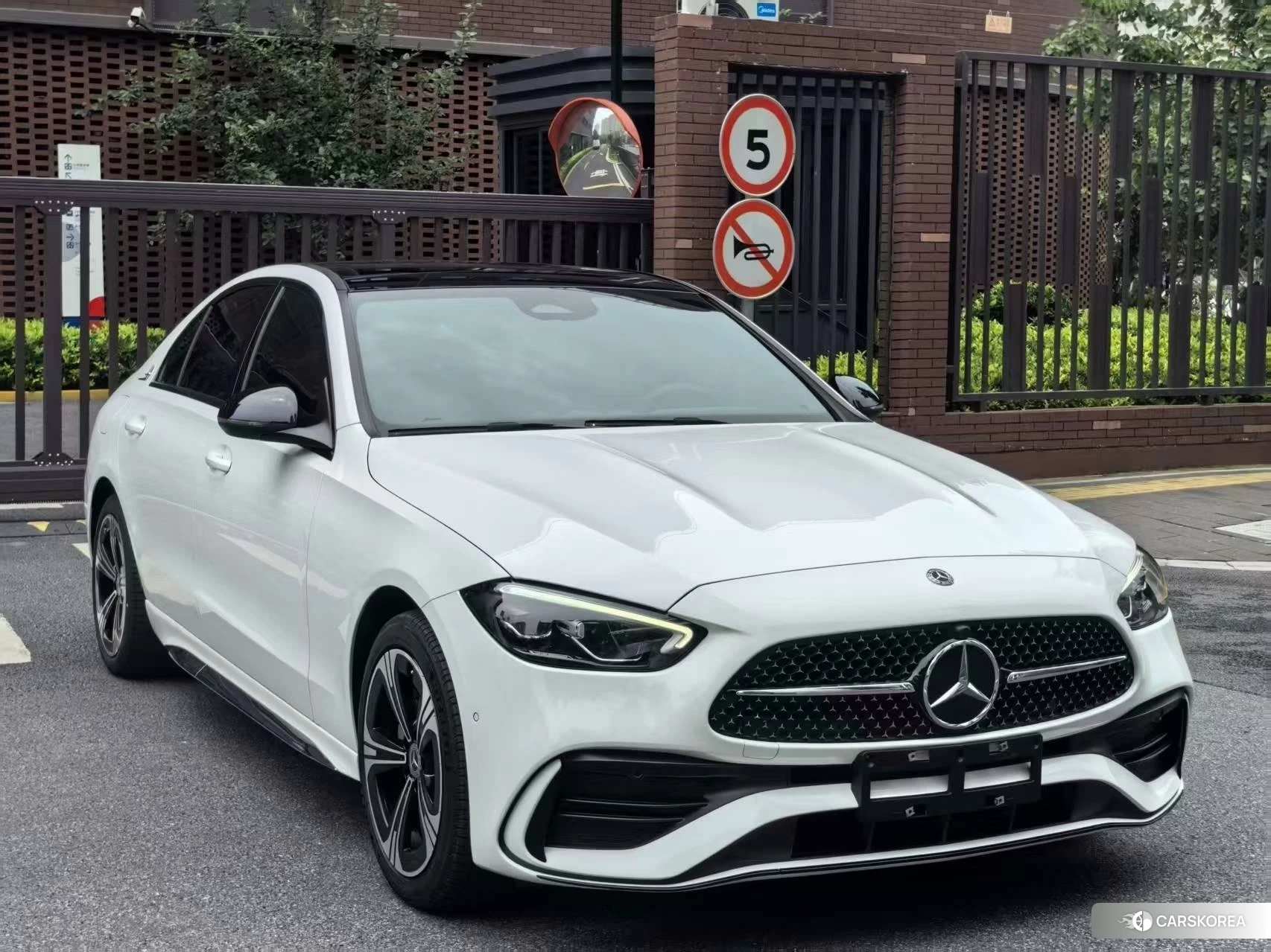 Mercedes-Benz Class C id 4461781 из Китая 9