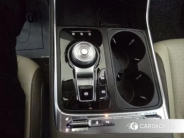 Kia The New Carnival 4th Generation id 3684639 из Кореи 19