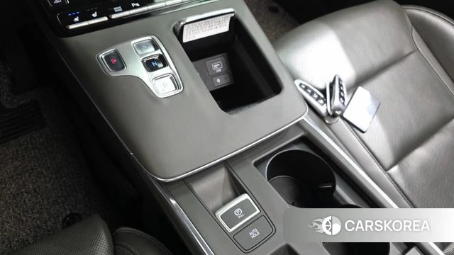 Hyundai The New Grandeur IG Hybrid id 4542688 из Кореи 39