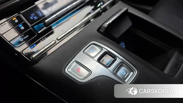 Hyundai The New Grandeur IG id 3621288 из Кореи 19