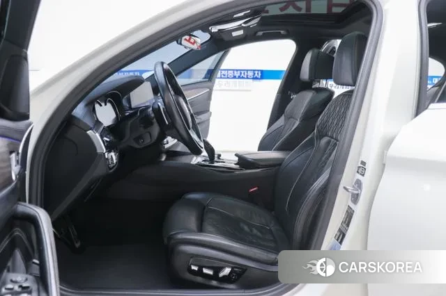 BMW 5 Series (G30) id 3779324 из Кореи 18