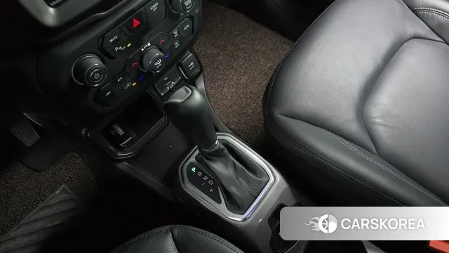 Jeep Renegade id 3759892 из Кореи 19