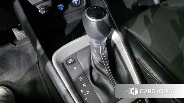 Hyundai Venue id 3504345 из Кореи 19