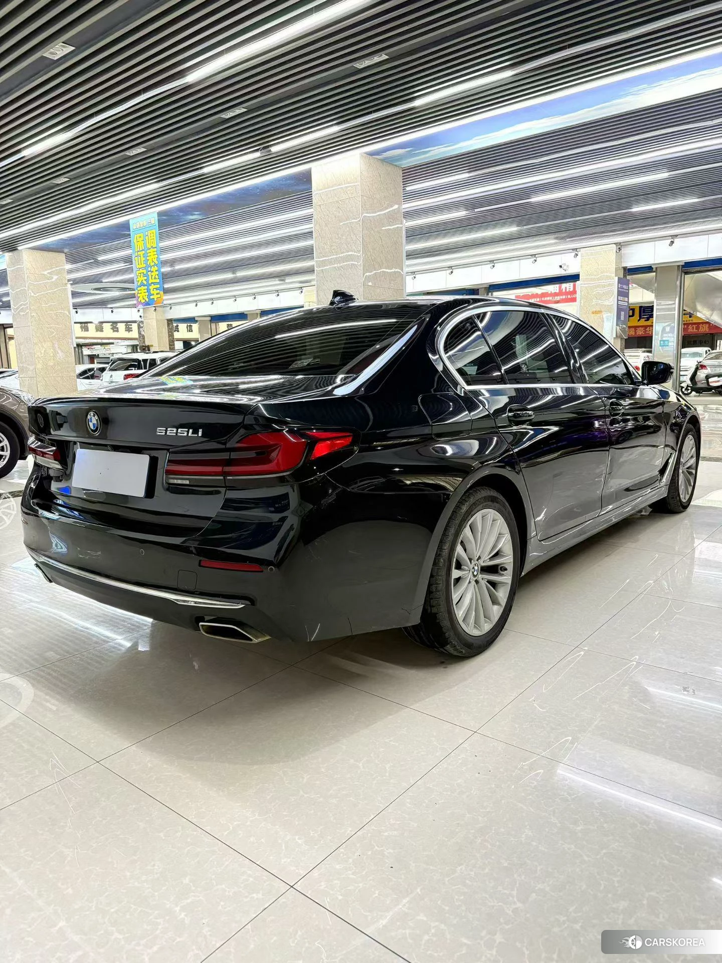 BMW 5 series id 4467861 из Китая 17