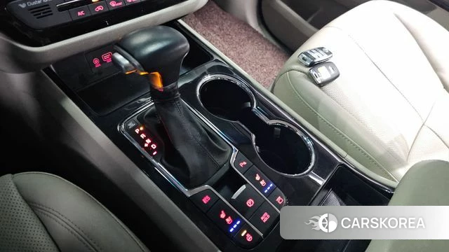 Kia The New Carnival id 3955641 из Кореи 19