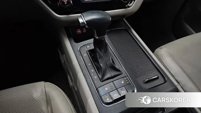 Kia All New Carnival id 3641823 из Кореи 19