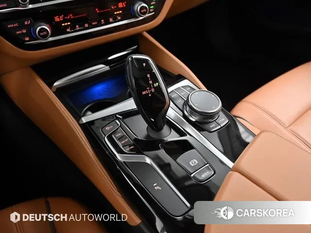 BMW 5 Series (G30) id 3227035 из Кореи 19