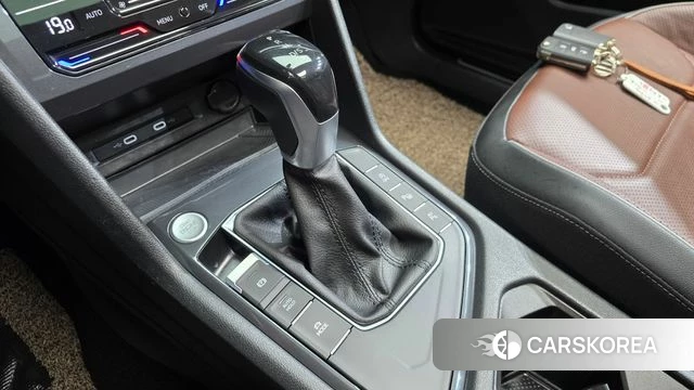 Volkswagen Tiguan Allspace id 4579614 из Кореи 31