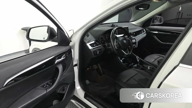 BMW X1 (F48) id 3812063 из Кореи 19