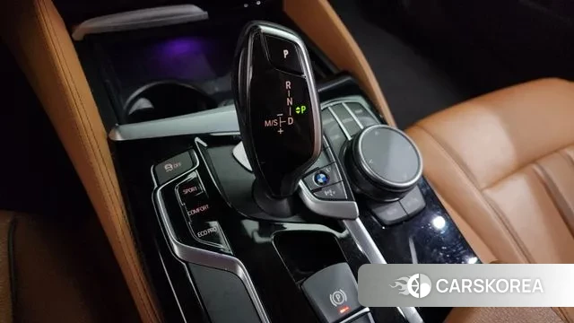 BMW 5 Series (G30) id 3494050 из Кореи 19