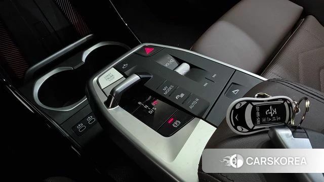 BMW X1 (U11) id 4686626 из Кореи 38