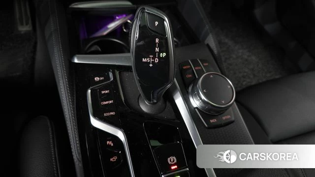 BMW 5 Series (G30) id 4635942 из Кореи 19