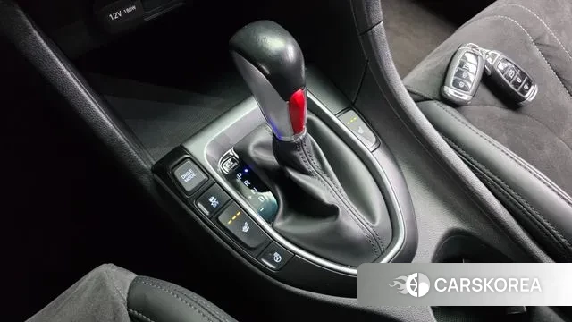 Hyundai Veloster (JS) id 3344664 из Кореи 19