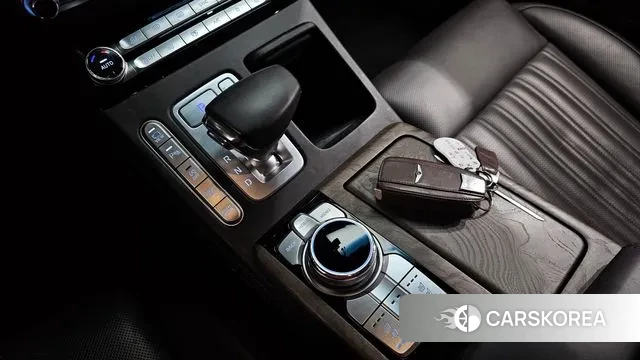 Genesis G90 id 3551636 из Кореи 19