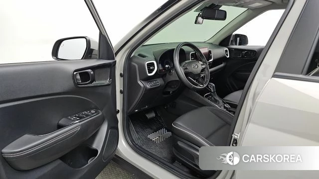 Hyundai Venue id 4702681 из Кореи 32